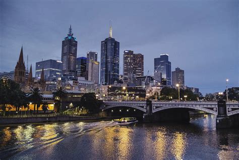 clubs to go to in melbourne